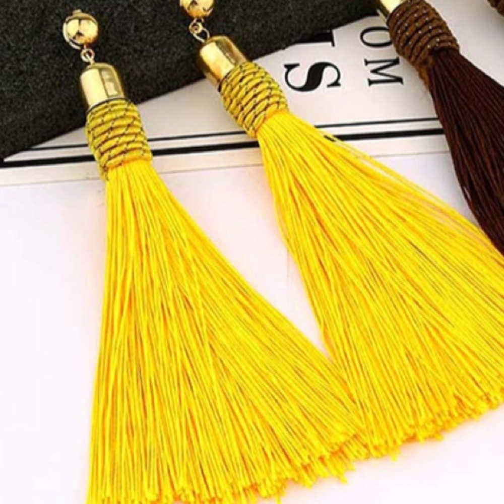 💋4/$25💋☀️Bright Yellow Drop Tassel Earrings☀️💋